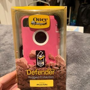 iPhone 6/6s Otterbox Defender Case